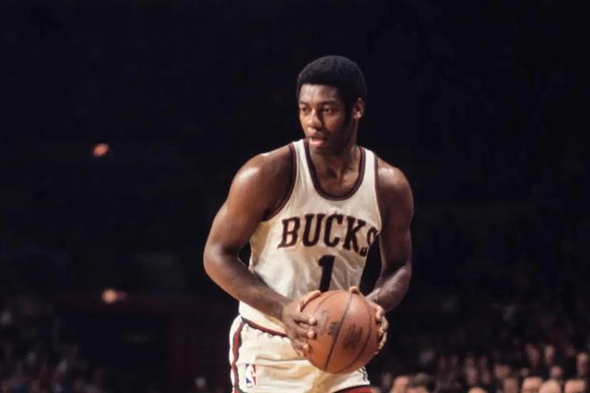 在季后赛的 在季后赛的